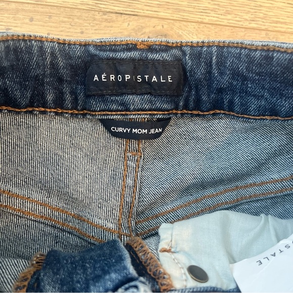 NWT Aero Curvy Mom Jean Sz 2 Distressed New - Picture 5 of 7